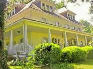 111 S Springdale Rd, New Windsor, MD 21776