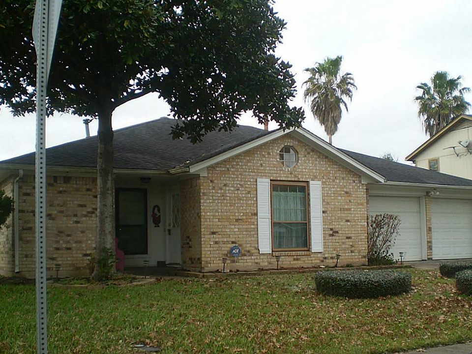 1st image of 4014 Thistlewood Dr