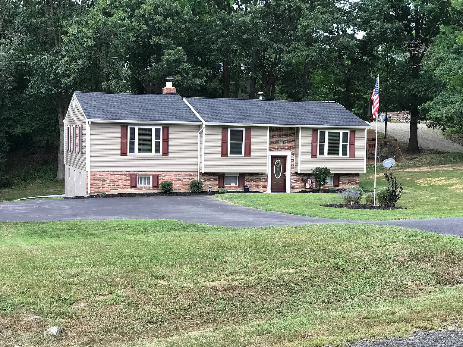27129 Dogwood Ln photo 1