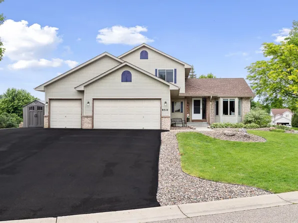 8510 Woodland Curv, Saint Bonifacius, MN 55375