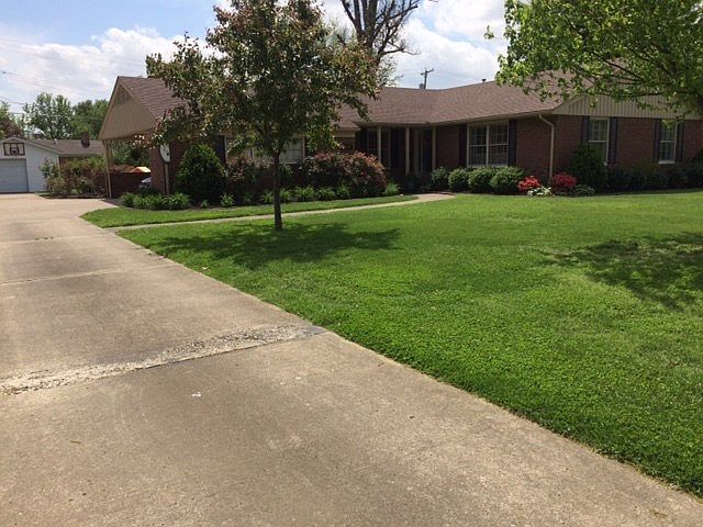 1st image of 934 Standish Pl N