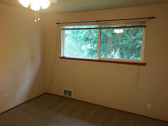2nd image of 14023A Greenwood Ave N