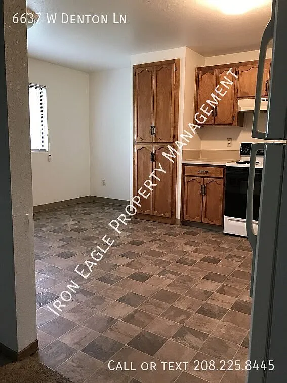2 bed, 1.0 bath, 950 sqft, $1,225 — Photo 3