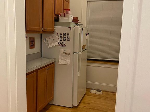 4th image of 1624 W Ainslie St