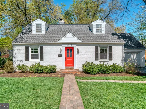 6822 Kincaid Ave, Falls Church, VA 22042