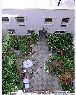 Rented by Town Residential | media 4