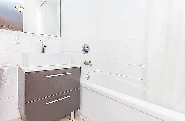 Rented by ABODE NYC LLC | media 4