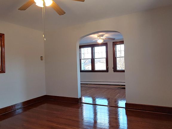 2nd image of 38 Wolverine St Floor 2
