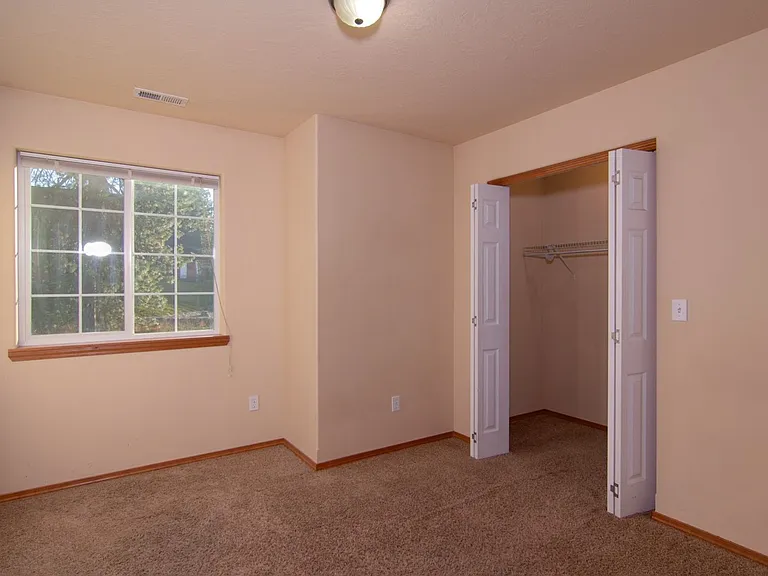 515 S Garfield Duplex — Photo 12