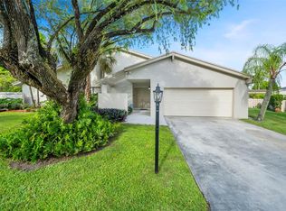 10424 SW 114th Ct, Miami, FL 33176