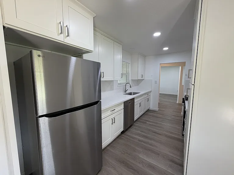 2616 Casita Dr — Photo 3