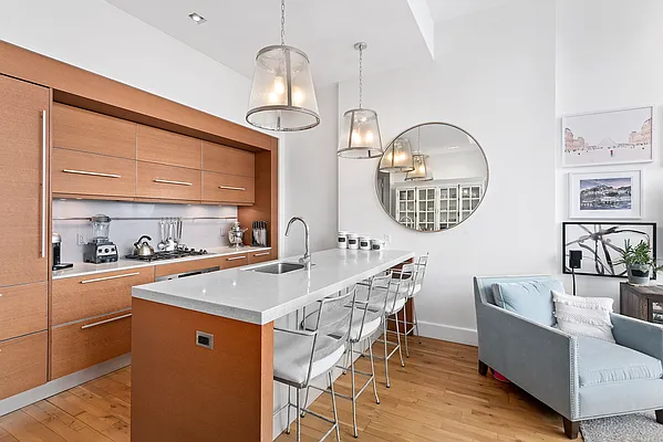 Rented by Compass | media 37