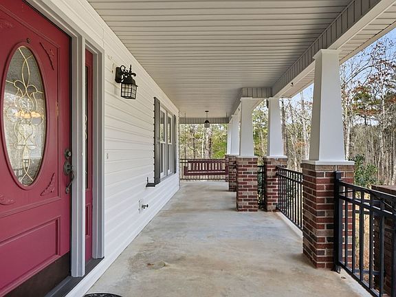 3rd image of 1215 Crossroads Church Rd