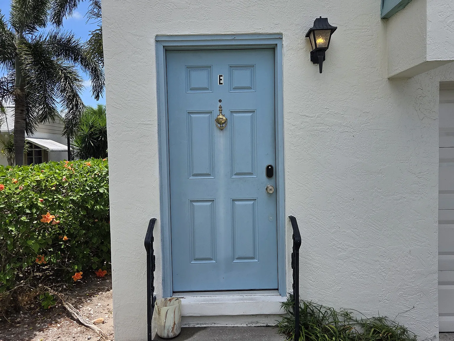 1 bed, 725 sqft, $1,750 — Photo 1