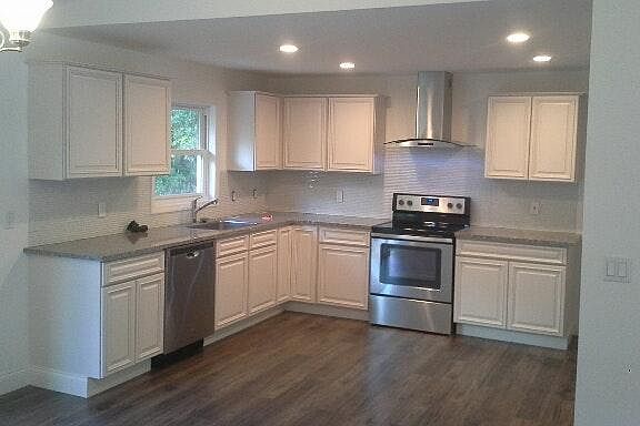 2nd image of 11080 W Gem St