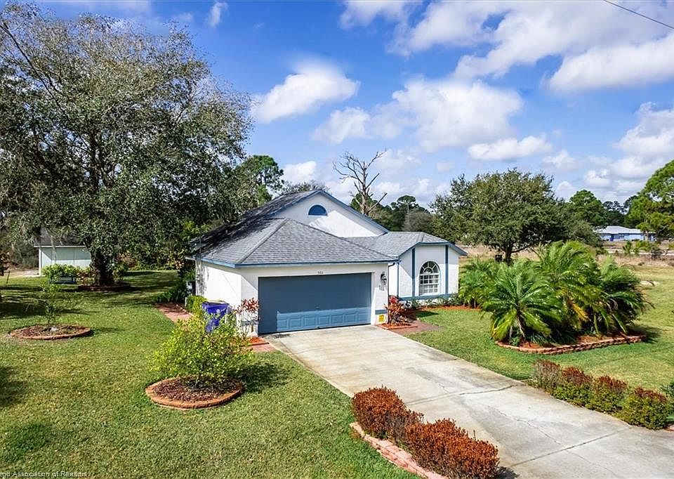 1st image of 580 Summer Hill Dr