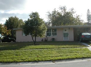 11742 Easy St, Largo, FL 33773