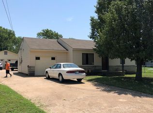 1215 N Birch St, Jenks, OK 74037