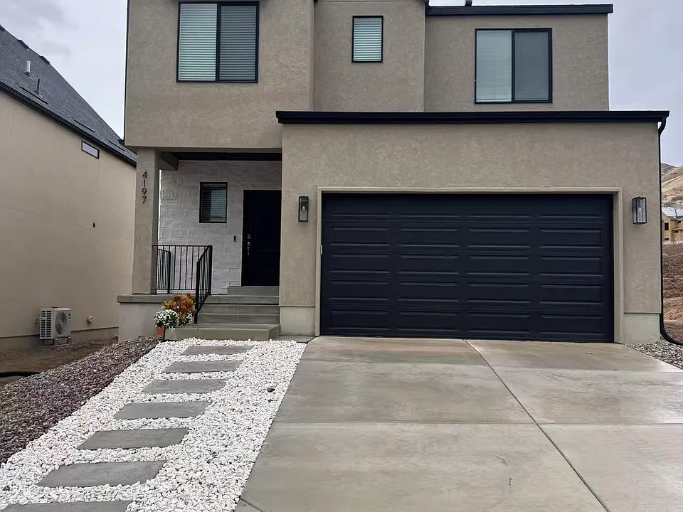 4197 N Moray Place Dr