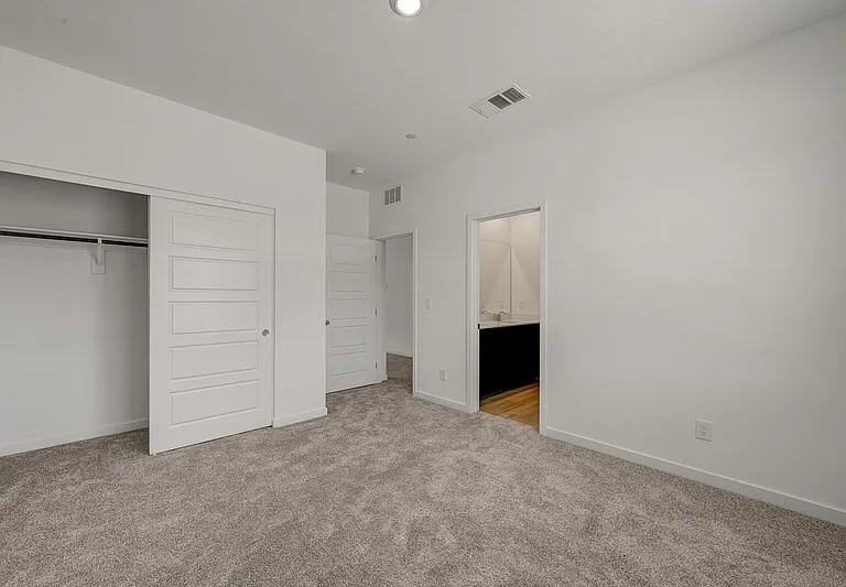 561 Preston Crest St — Photo 58