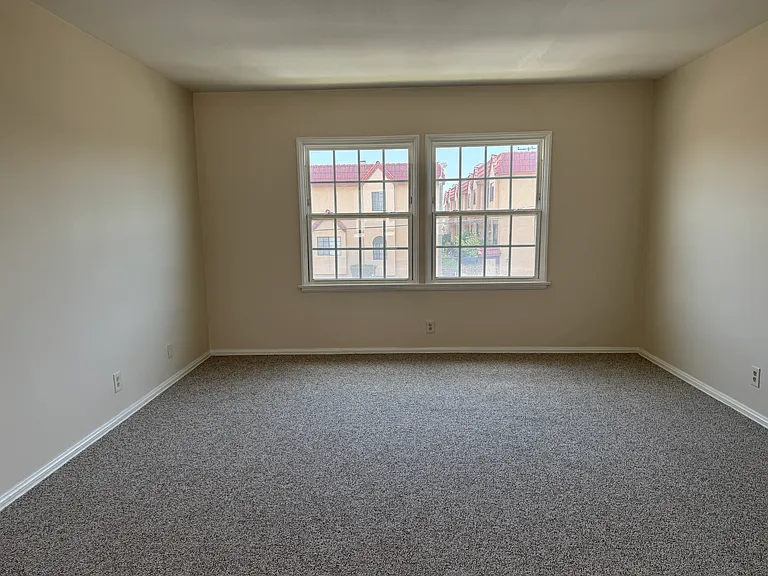 Living room bay windows
