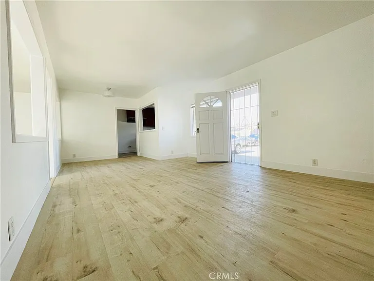 1852 Grier St — Photo 3