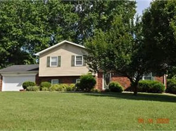 311 N Brookhaven Dr, Somerset, KY 42501