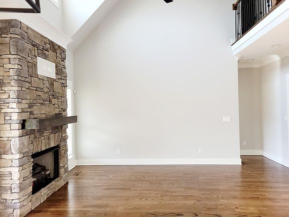 5th image of 1728 Gable Green Dr #37