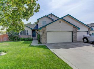 1595 E Peacock St, Meridian, ID 83642