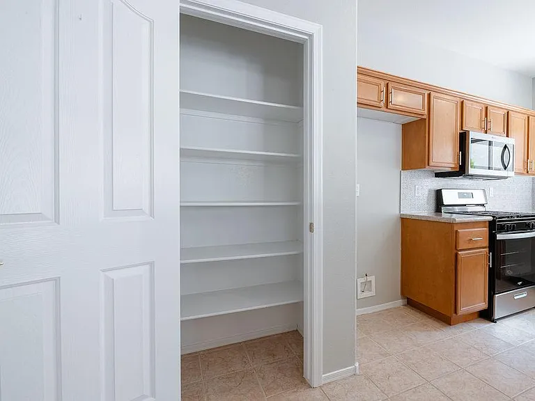 3591 Driving Range St — Photo 16