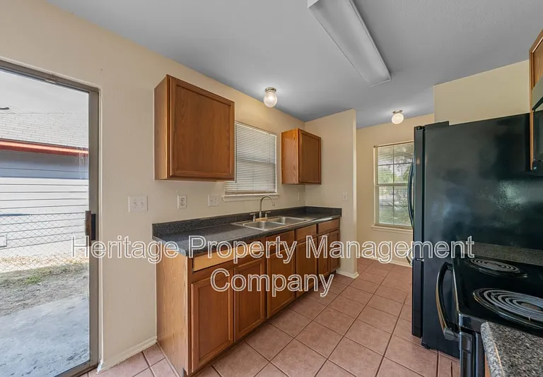 7522 Yellow Sand Dr — Photo 11