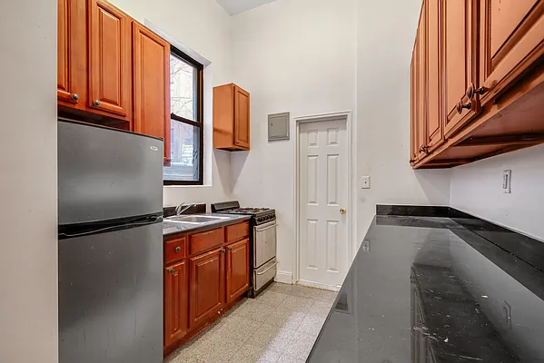 Rented by Corcoran | media 15