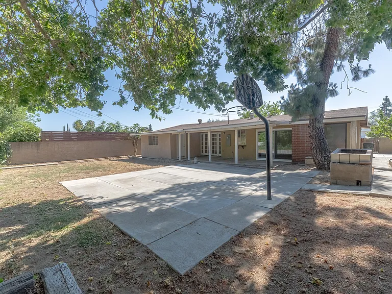 7325 Layton St — Photo 20