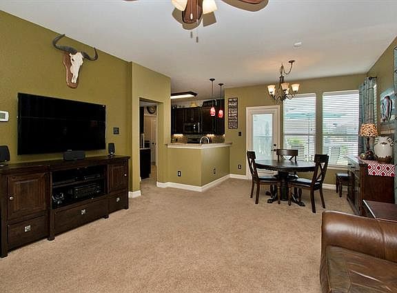 3rd image of 10230 Cedar Lake Dr