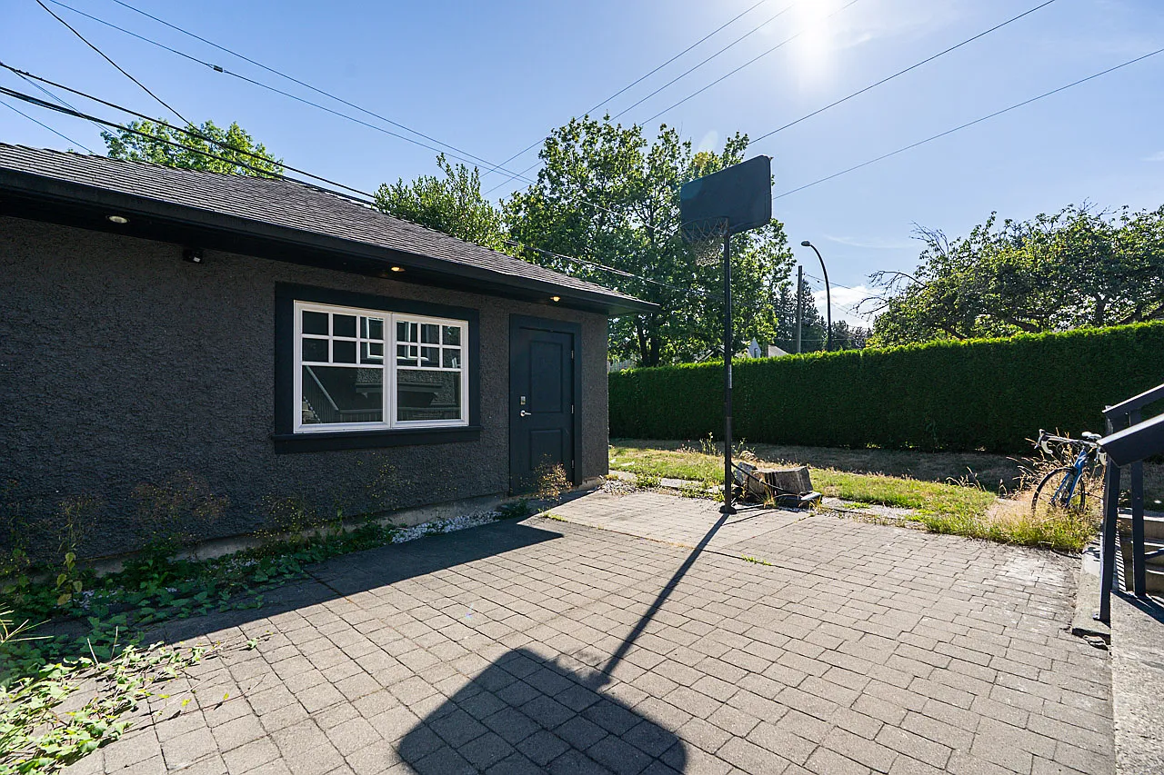 1 bed, $2,000 — Photo 4