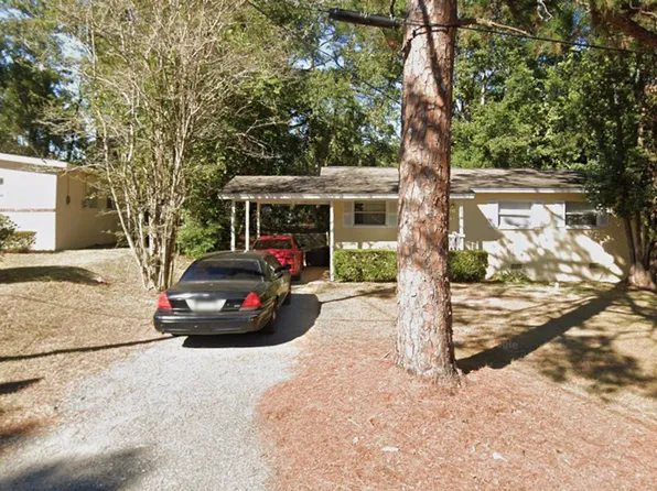 1610 Airport Dr, Tallahassee, FL 32304