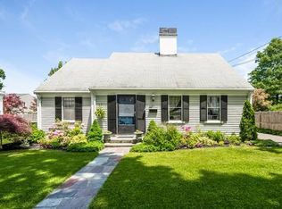 22 Webster Rd, Milton, MA 02186