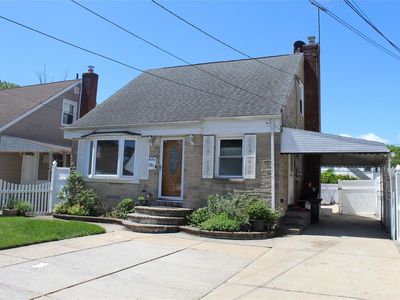 386 Locust Avenue, Uniondale, NY, 11553