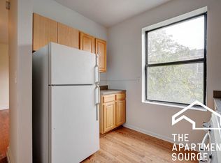 1530 N Kedzie Ave APT 1A, Chicago, IL 60651