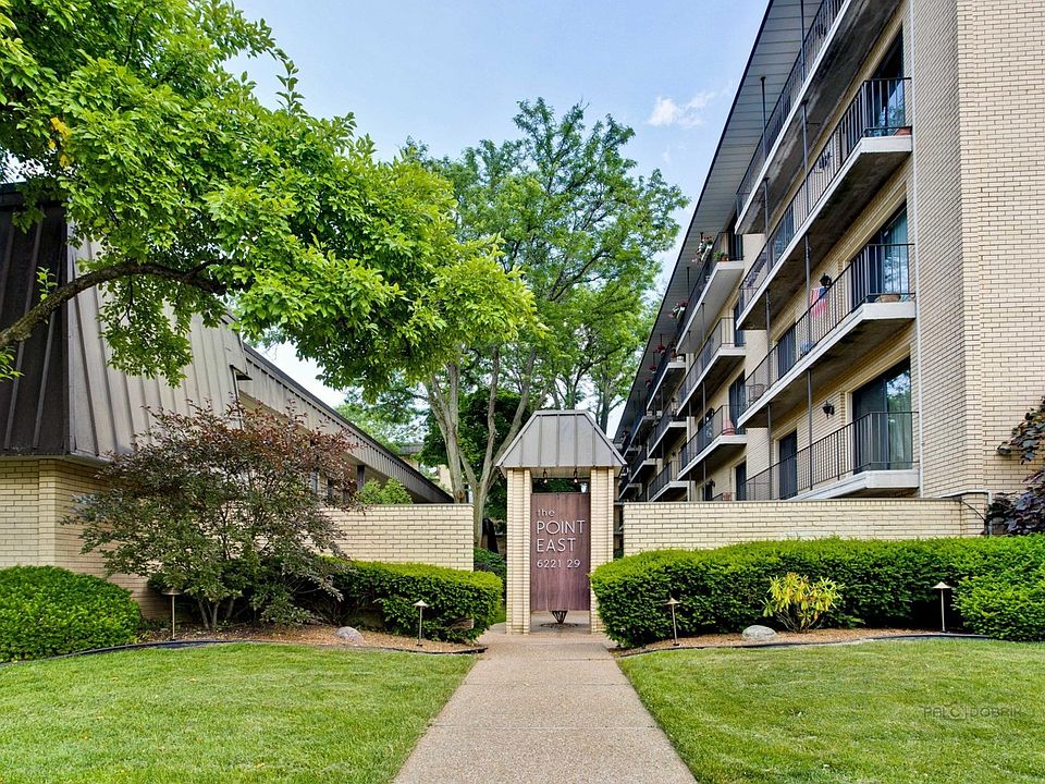 1st image of 6221 N Niagara Ave APT 407