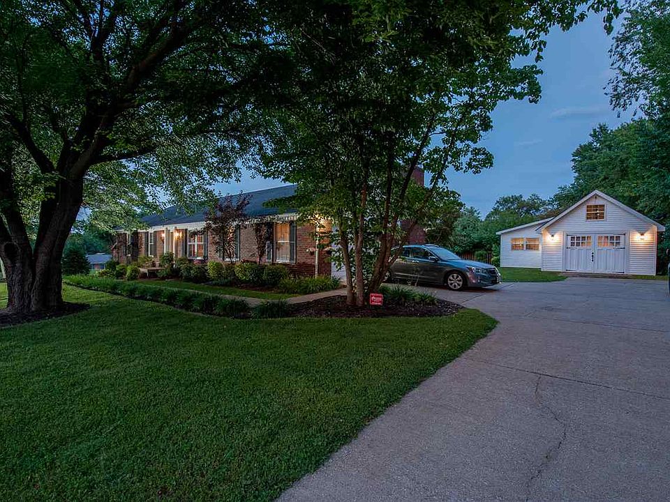 1st image of 1706 Barley Way