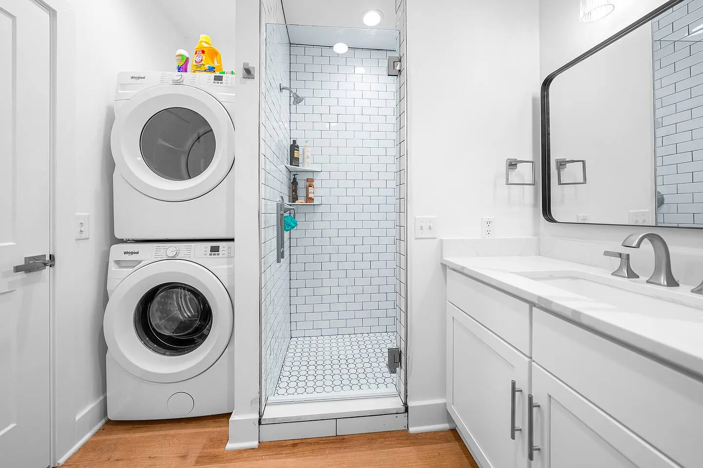 1 bed, 658 sqft, $1,400 — Photo 4