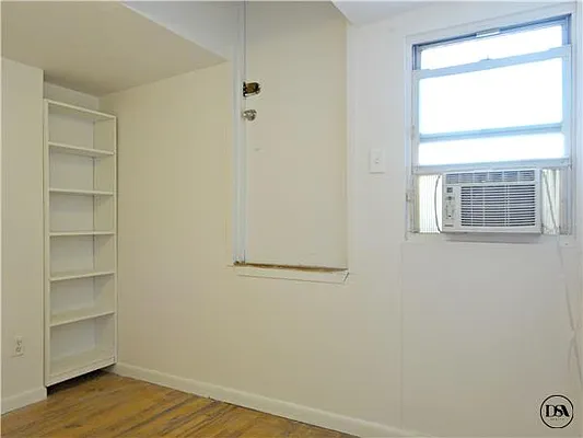 Rented by DSA Realty | media 20