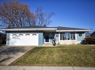 5378 Lilac Ln, Greendale, WI 53129