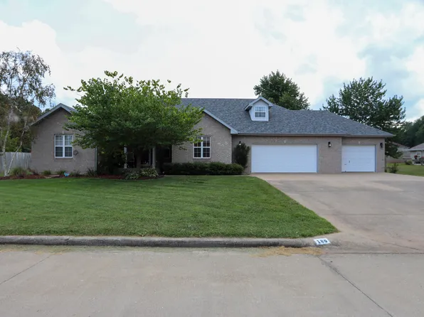 180 E Rountree Street, Bolivar, MO 65613