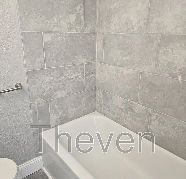 97 Davidson Ave — Photo 10