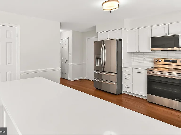 6294 Dunaway Ct — Photo 18