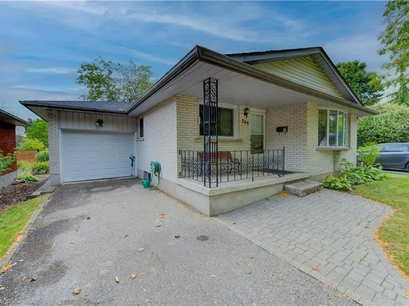 269 Grangewood Ct, Waterloo, ON N2K 2E8