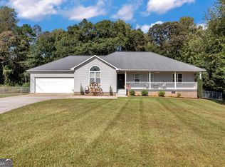 120 Whispering Pnes, Martin, GA 30557