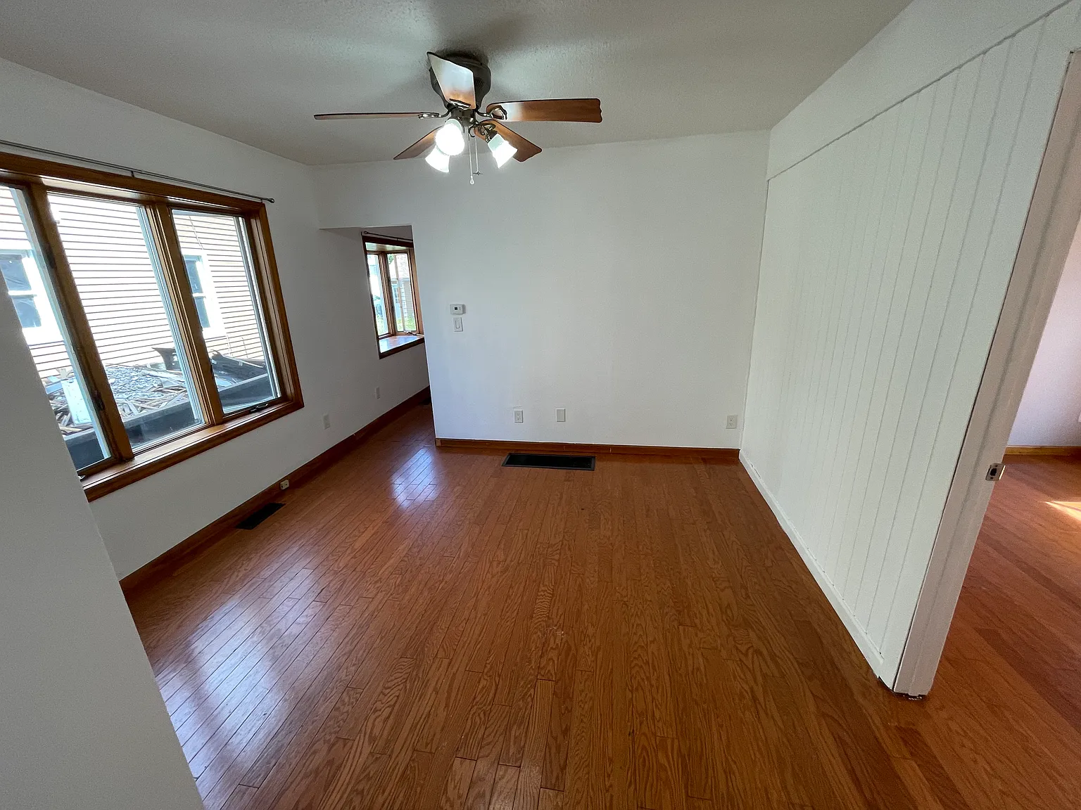 82 E Brown St — Photo 4